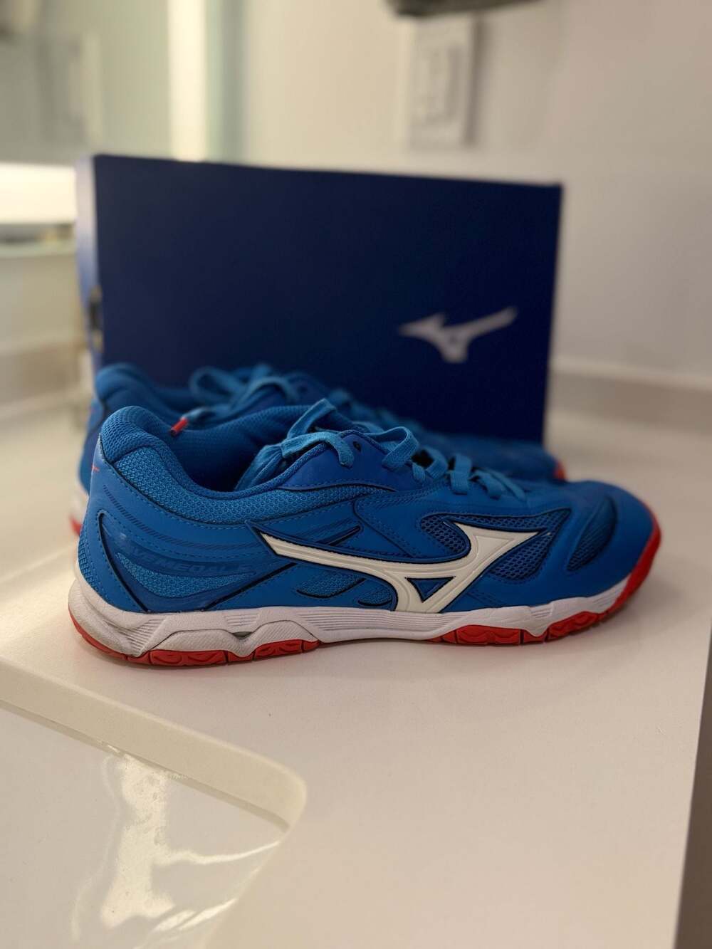 Mizuno Wave Medal 6 Table Tennis Shoes Blue Red Size 9.5